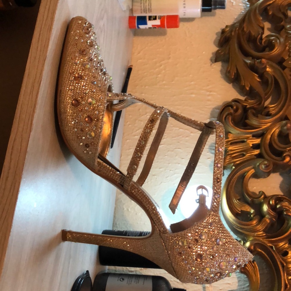 Prom Shoes - Picture 2 of 7